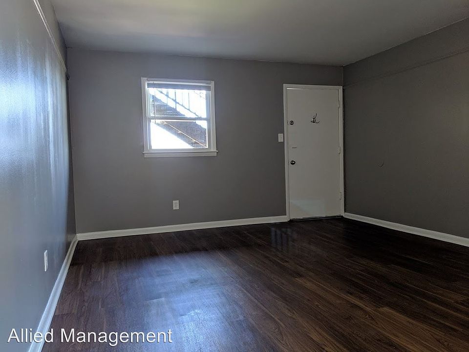 1st image of 315 Ballpark Dr Unit 101