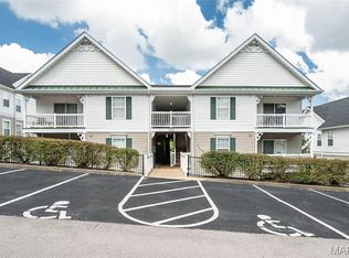 1117 Arbor Creek Dr APT 3B, Saint Louis, MO 63122