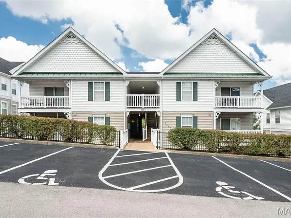 1117 Arbor Creek Dr APT 3B, Saint Louis, MO 63122