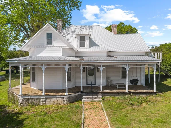 1851 Main St, Lynnville, TN 38472