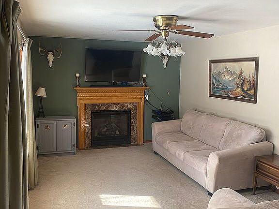 2nd image of 1512 Horseshoe Cir