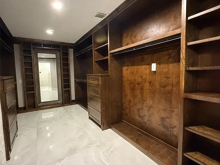 4406 Mallard Dr — Photo 10