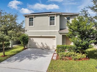 328 Charles Dr, Deland, FL 32724