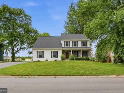 96 N Hershey Ave, Leola, PA, 17540