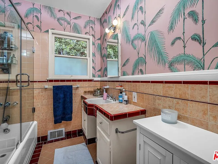 630 S Gretna Green Way — Photo 14