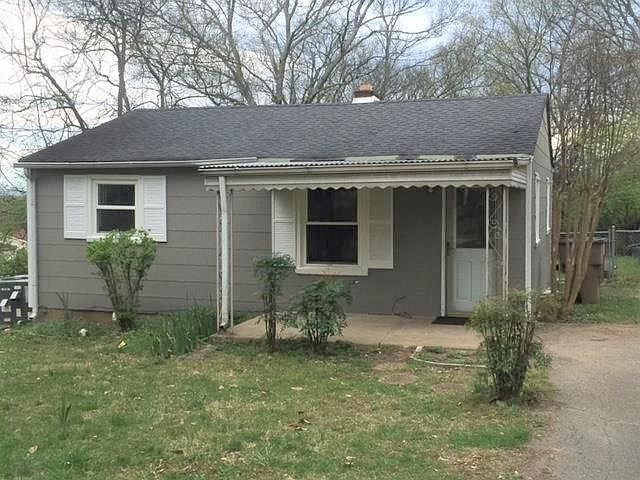 1st image of 221 Whitney Park Dr