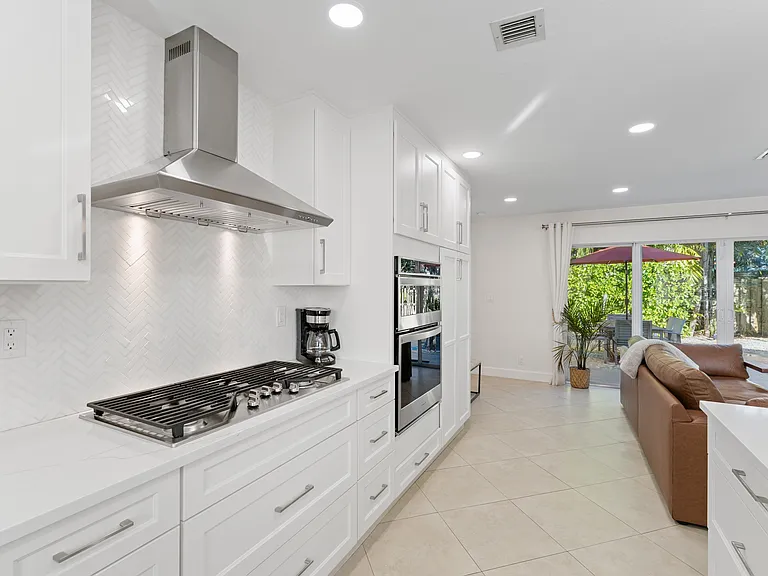 429 Inlet Rd — Photo 9
