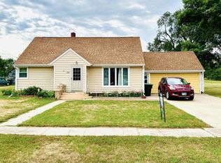 507 S Main St, Tripp, SD 57376