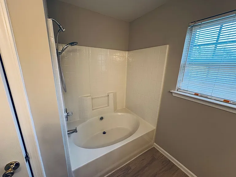 7136 Roaming Path Ct — Photo 19