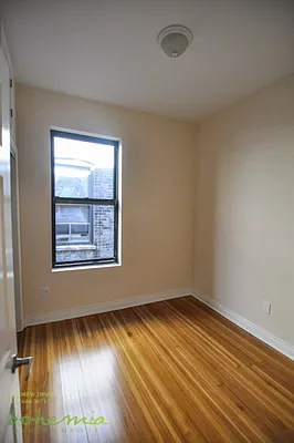 Rented by Bohemia Realty Group | media 12