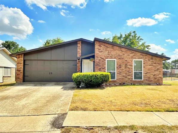 1617 Royster Rd, Fort Worth, TX 76134