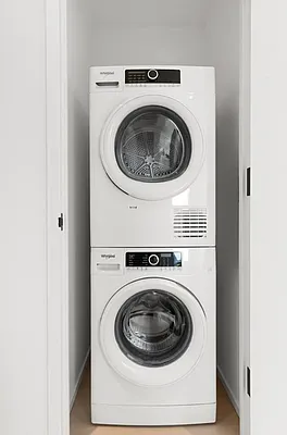 Laundry, photo 1
