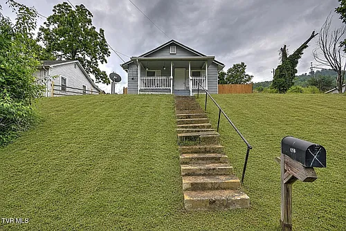 463 Manville Rd Photo 1