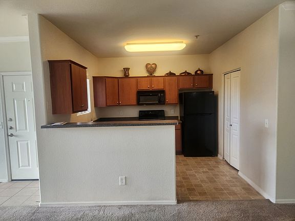 4th image of 1941 S Pierpont Dr APT 2025
