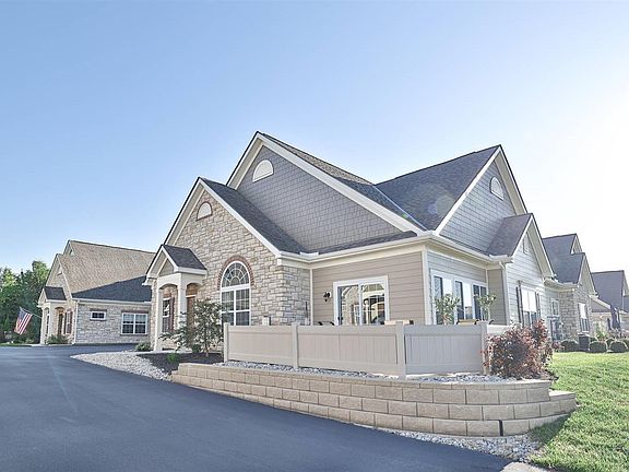 2nd image of 6741 Liberty Cir