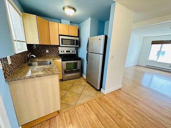 5th image of 3022 SW Charlestown St APT 4