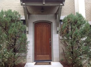 205 Knob Hills Cir, Decatur, GA 30030