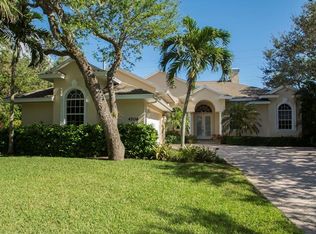 4706 Pebble Bay Cir, Indian River Shores, FL 32963