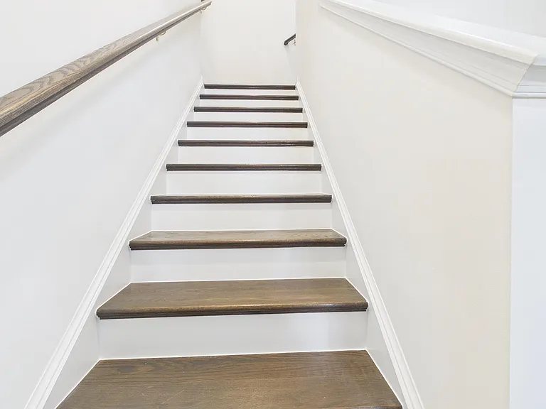 33 Chester Ct — Photo 9