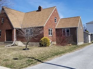 9 N Church St, Pleasant Hill, OH 45359