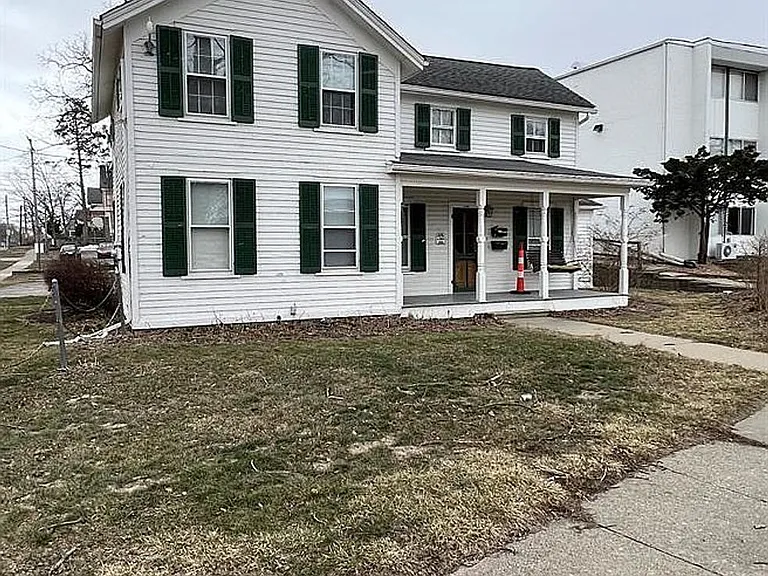 501 W Forest Ave — Photo 1