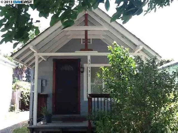 37591 3rd St, Fremont, CA 94536