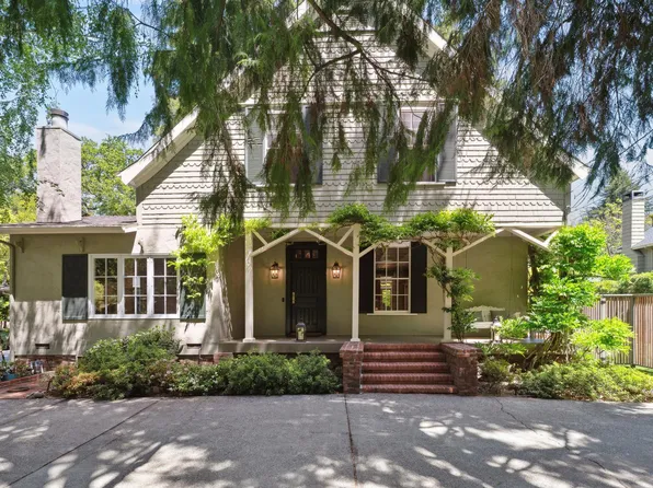 106 Bridge Rd, Kentfield, CA 94904