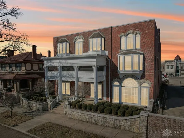 118 S Walnut St, Troy, OH 45373