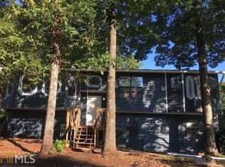 728 Pepperwood Trl, Stone Mountain, GA 30087