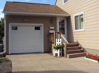 318 W 8th Ave, Webster, SD 57274