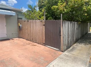 7750 NW 5th St #2, Hollywood, FL 33024