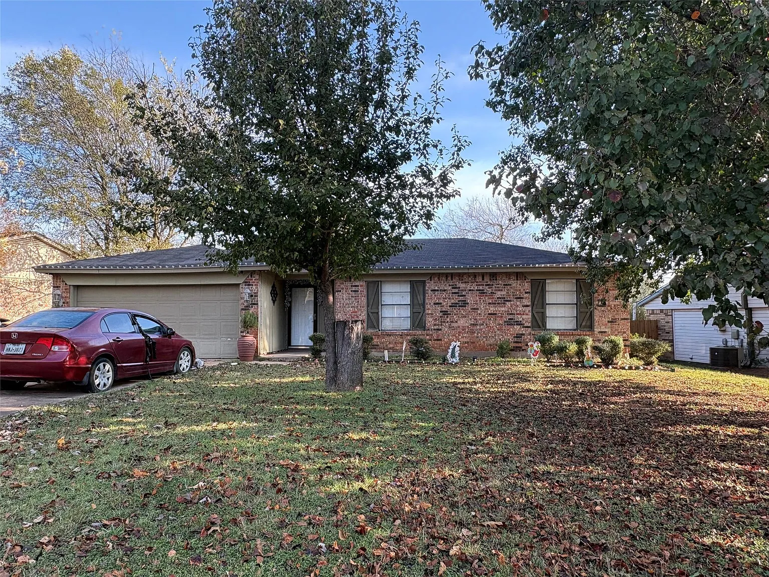 3 bed, 1436 sqft, $1,850 — Photo 1