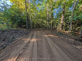 1055 W Porkys Rd, Minden Hills, ON K0M 2K0