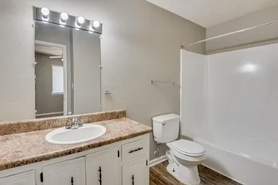 2816C Thomas Ln — Photo 16