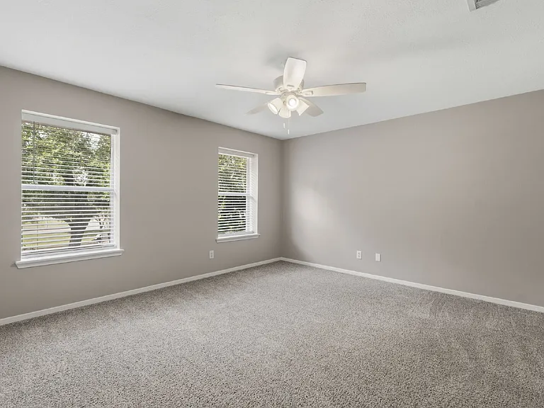 3007 Eagle Lake Dr — Photo 15