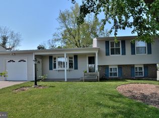 119 N Ithaca Rd, Sterling, VA 20164