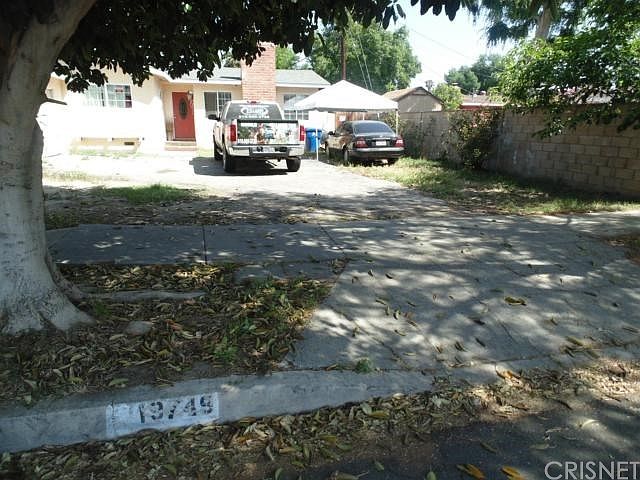 1st image of 19749 Cantlay St