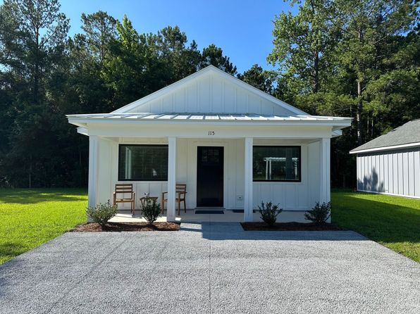 115 Long Pond Loop