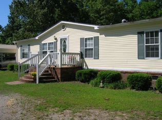 1040 Mill Creek Dr, Manning, SC 29102