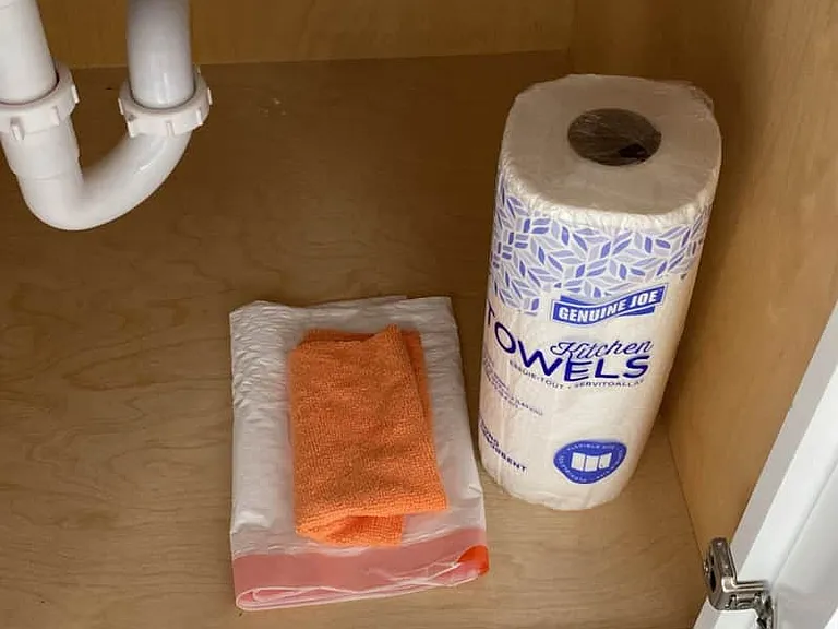 Paper towels are available for easy cleanup
