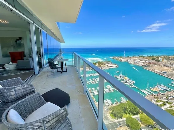 1118 Ala Moana Blvd APT 3403, Honolulu, HI 96814