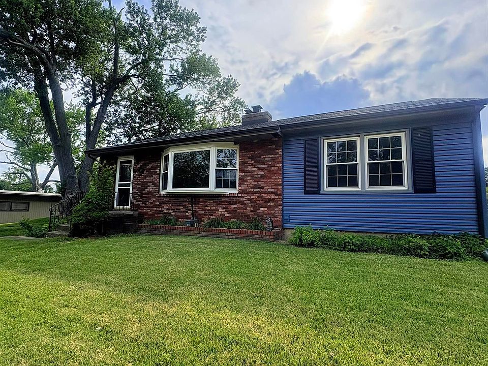 1st image of 4211 N Brookmont Rd