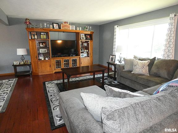 4th image of 2806 W Wardcliffe Dr