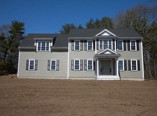 107 Wapping Rd, Kingston, MA 02364