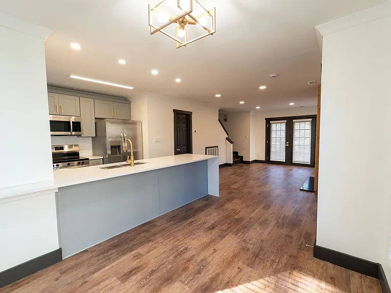 3150B Driftwood Dr — Photo 4