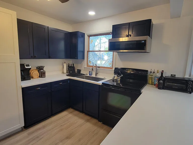 33179 Woodland Ct S — Photo 22