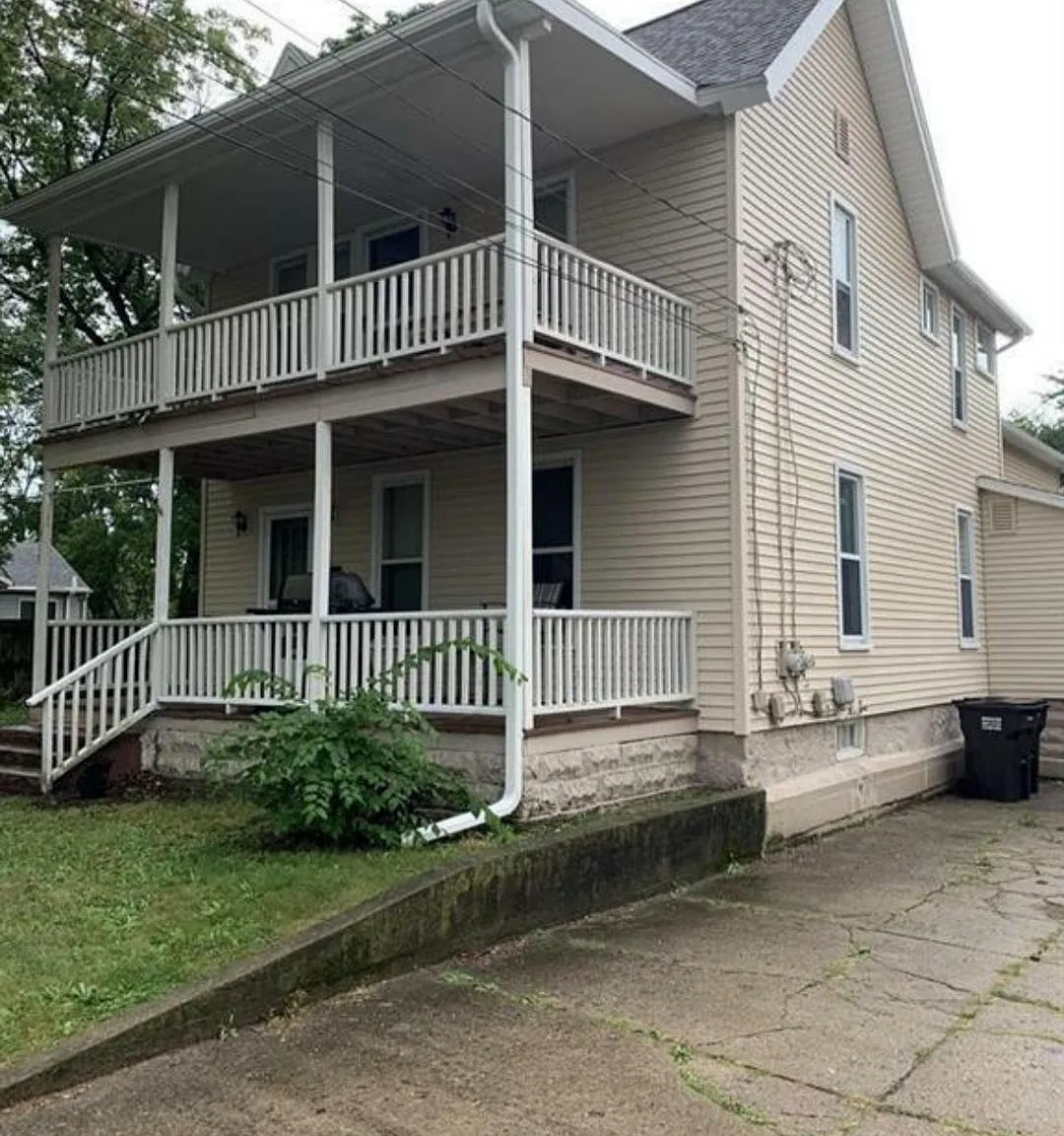 2 bed, 800 sqft, $850 — Photo 1