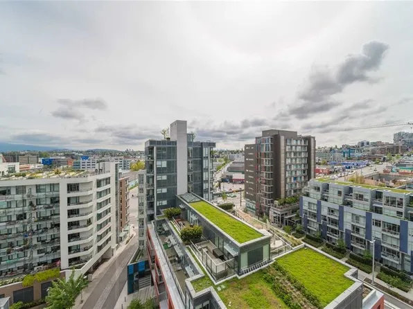 111 E 1st Ave #1202, Vancouver, BC V6A 0E9
