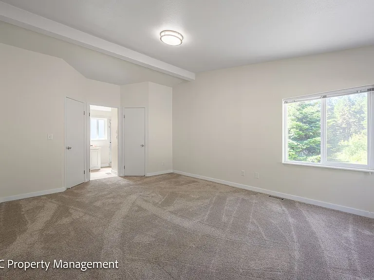 76848 London Rd — Photo 16