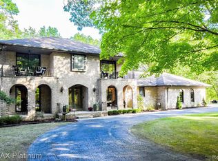 4463 Via Corta, Brighton, MI 48114